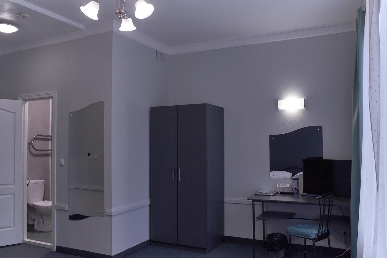 My Hotel Ok & Coliving Рига Экстерьер фото